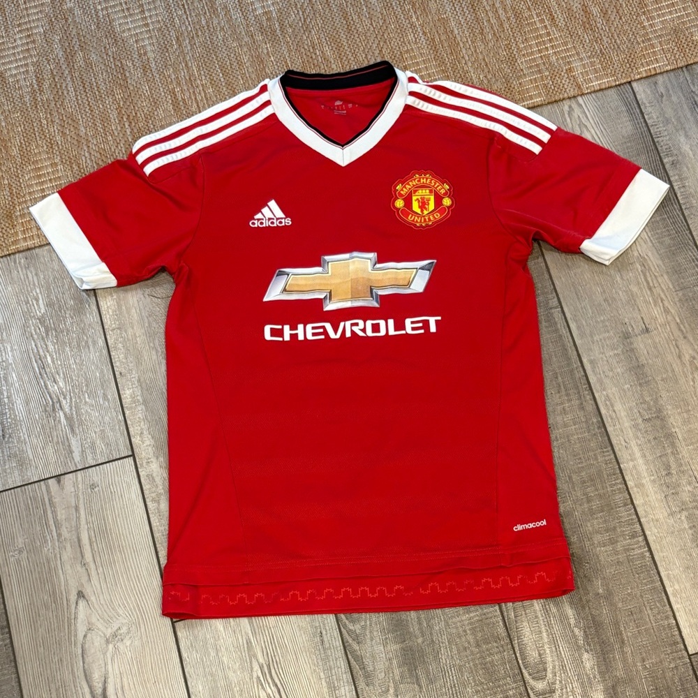 Adidas Manchester United Red Jersey Men’s Small GUC